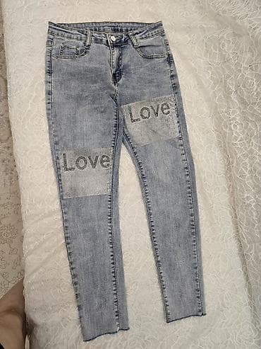 Личные вещи: Qadın cins şalvar Ölçü: 28 (M) Beli kənarlardan 34sm. Az — 2