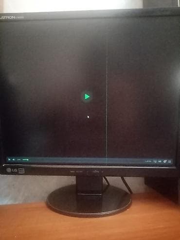 ikinci əl notebook: Monitor LG işləyir problemi yoxdu bidənə ekranda yaşil hətt gedir 19 — 4