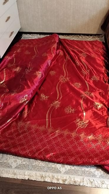 Iki neferlik yorgan sırqəlı tezedi işlenmeyib üzlüyde ipekdi