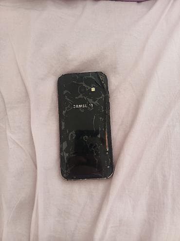 philips xenium x630: Samsung Galaxy A3, 16 GB, rəng - Qara, Sensor — 2