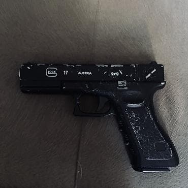 oyuncaq kukla: Salam Airsoft glock 17 tam demirdir plazmada yeri yoxdur sadece — 1