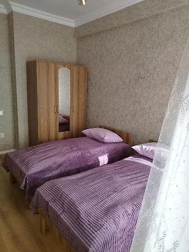 memar ecemi kiraye heyet evleri: 1 otaqlı mənzil – tam mebel və texnika ilə Plan və otaqlar: - Geniş — 3