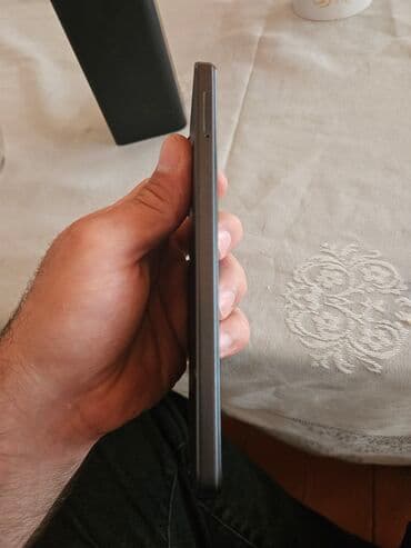 mersedes karobka: Samsung Galaxy S23, 128 GB, rəng - Qara, Barmaq izi — 8