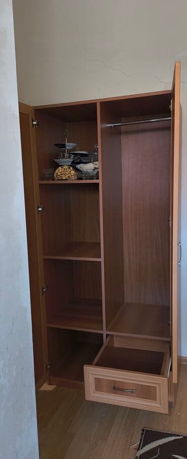 Açılan, 2 qapılı Düz dolab, Qarderob, paltar dolabı lalafo.az -da Açılan, 2 qapılı Düz dolab, Qarderob, paltar dolabı