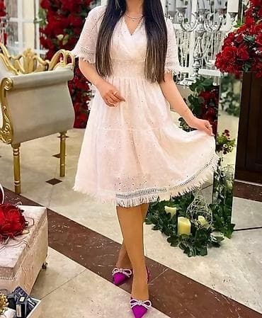 qadın donu: 1 dəfə geyinilib.55Azn alınıb,satılır 10Azn. Ağ rəngli zərif qadın — 1