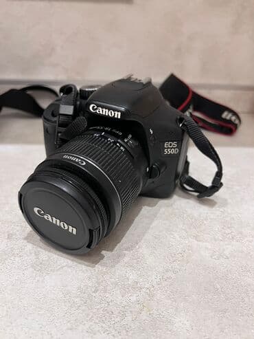 canon r5: Canon. Fotoaparat. Her bir hissesi var. Qutusu var. 350 azn . ( Cox — 3