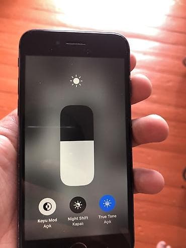 i̇pad mini 7: IPhone 8 Plus, Qırmızı, Barmaq izi — 3