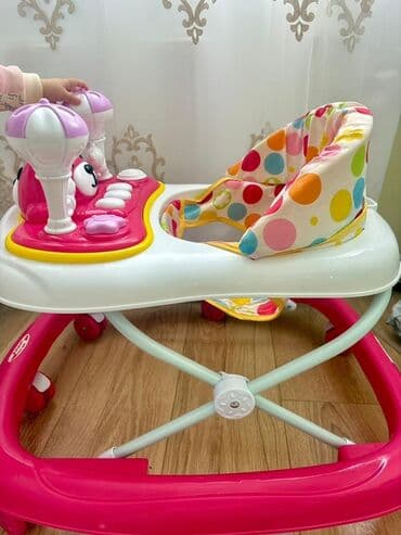 Tibbi avadanlıq: Uşaq gəzdirəni (walker) - Rənglər: çəhrayı/ağ çərçivə, rəngarəng — 3