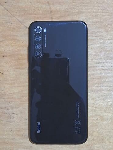 xiaomi not 8 ekran: Xiaomi Redmi smartfon - Arxa panel: parlaq qara rəng, mərkəzdə barmaq — 1