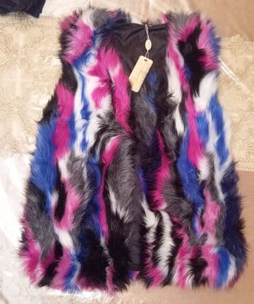 hicablı geyim: 30 Manat razmer 42 — 1