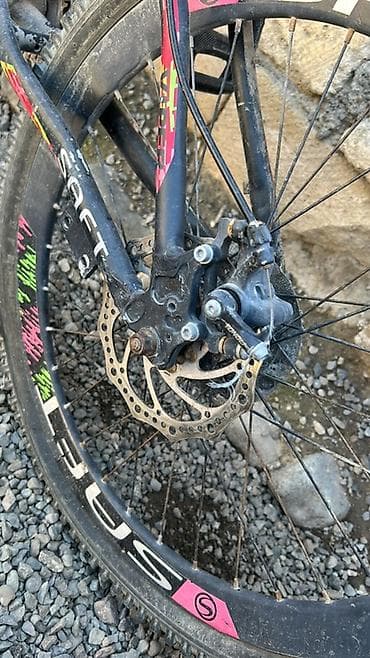 volsebed: SAFT/SAFI dağ velosipedi Xüsusiyyətlər: - Çərçivə: Alüminium — 3