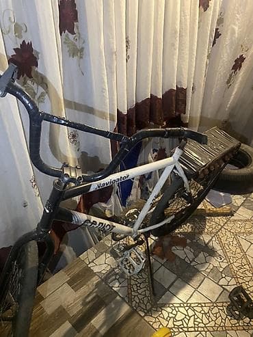 Velo model navikator arxa boltu ilişib birdə rolun paçeniki yoxdu rol — 2