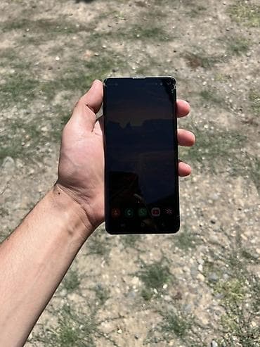 Samsung Galaxy S10 Plus, 128 GB, rəng - Qara, Qırıq