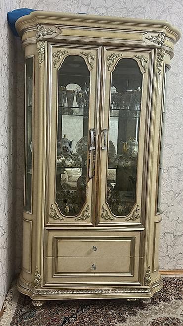 Türkiyə istehsalı, keyfiyyətli kraska boya ilə hazırlanmış mebel İkisi