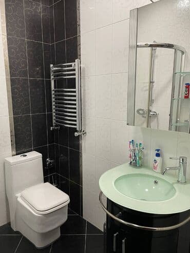 bina az musfiq qesebesi kohne tikili: Nəsimi rayonu,Bəşir Səfəroğlu küçəsi,Targovi ve fontanlar bagina 1 — 15