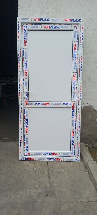 pilasdiq qapi: Yeni Plastik qapı Zamok və çərçivə ilə, Zəmanətli, Ödənişli quraşdırma, Ödənişli çatdırılma, Rayonlara çatdırılma, Pulsuz çatdırılma — 1