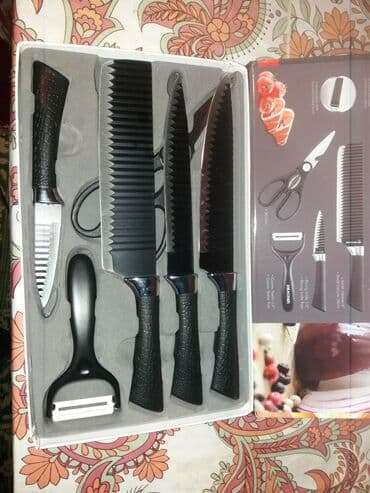 Mətbəx bıçaqları dəsti – çoxfunksiyalı 8 parçalı set Tərkib: - 3 ədəd