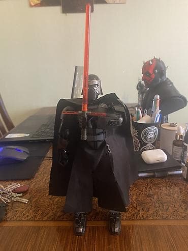 Игрушечные фигурки: Ulduz Müharibələri mövzulu Kylo Ren fiquru - Detallı dizayn: qara — 1