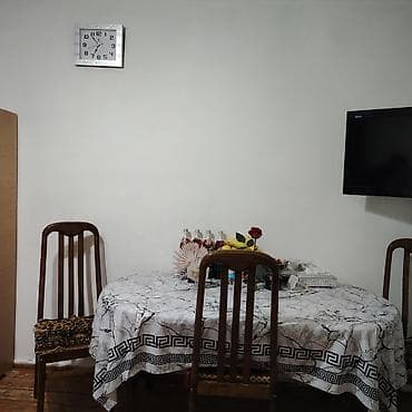 qusar a frame evler: Yasamal rayon 20yanvar metrosunun düz yaxinliginda 5 mertebeli binanin — 8