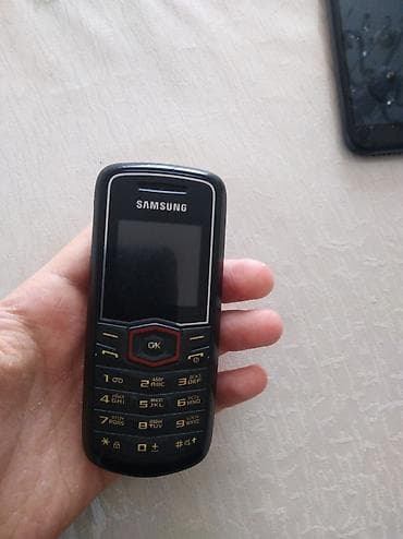 not 10 ekran: Samsung Galaxy S22 — 1