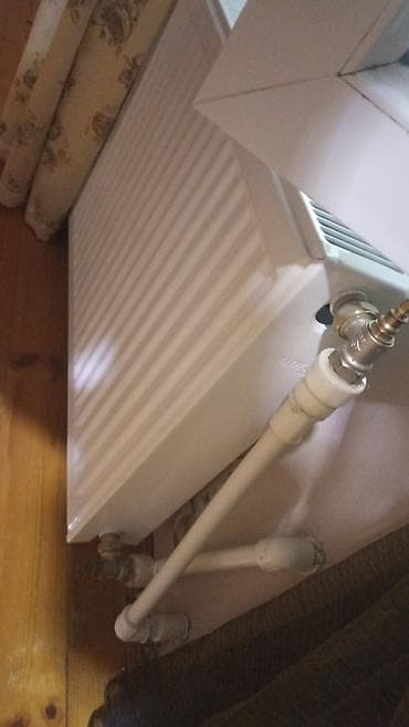 Salam panel radiator satilir 3 ededi 120 azn. 2 aydi alinib hec bir lalafo.az -da Salam panel radiator satilir 3 ededi 120 azn. 2 aydi alinib hec bir
