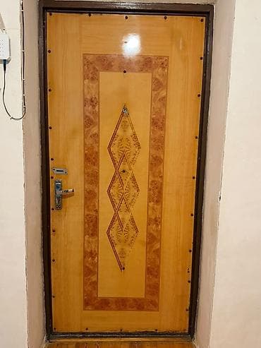 qapil: Dəmir giriş qapısı - Material: möhkəm metal konstruksiya, polad — 2