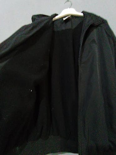 kurtkalar 2019: Qara kişi gödəkcəsi - Klassik qara rəng, gündəlik və sport üsluba — 2