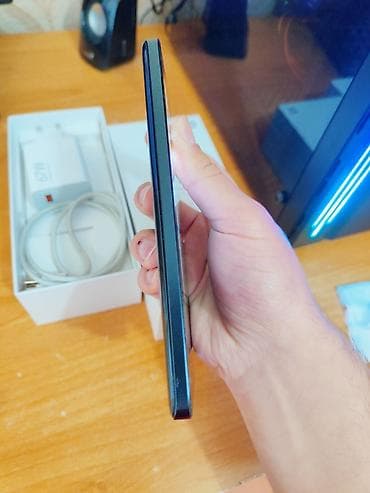 mi not 10: Xiaomi 13T, 256 GB, rəng - Qara, 
 Sensor — 4