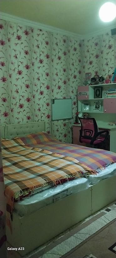 Qarajlar: 3 otaqlı mənzil – tam möbleli və məişət texnikalı - Geniş dəhliz — 5