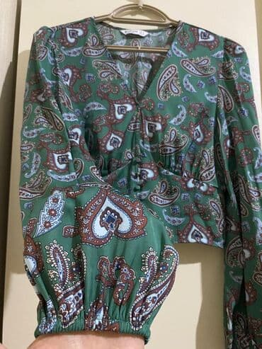 Stradivarius maqazininden 55 manata alınıb. ölçü 38-M az geyinilib — 4