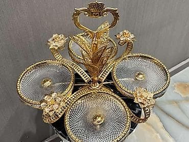 konfet qabi: Dekorativ şirniyyat-cerez qabi. Hədiyyə verilib, istifadə olunmayıb — 1