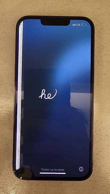 iphone 15 pro max nece manatdir: IPhone 13 Pro, Qara, Face ID — 2