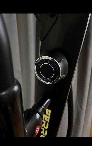 elliptik trenajor: FERRO elliptik trenajor - Sürüşsüz, geniş pedallar və möhkəm çərçivə — 2