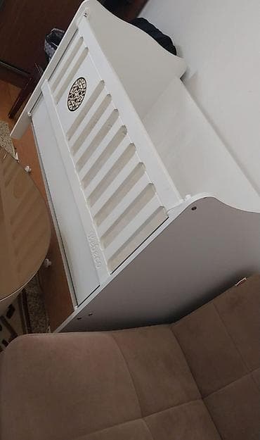 intex matras: Oğlan və qız üçün, Dördbucaq, Beşik, Dəstsiz, Matras ilə, Yellənmə mexanizmsiz — 1