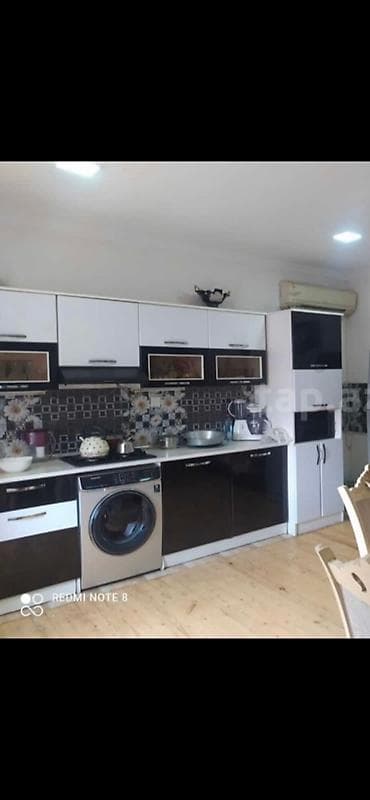 emircan ev: 70 kv. m, 2 otaqlı, Kombi, Qaz, İşıq — 1