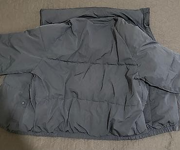 Bershka kişi puffı şişmə qış gödəkçəsi - Rəng: tünd boz/navy - Model — 5