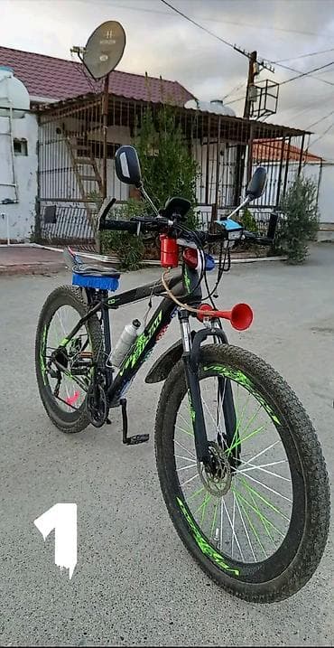 satilan velosipedler: Velosiped – dağ/şəhər tipli, 26" təkərlər, disk əyləclər, çoxsürətli — 5