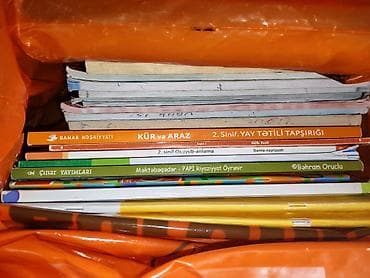 2 sinif imla: Elanda gorulen butun test kitablari ve iki canta birlikde 25 man real — 2
