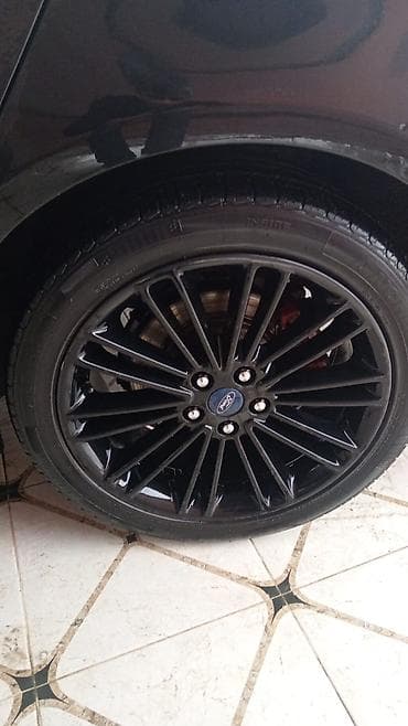 traktor ehtiyat hiseleri: Disk təkər Ford 215 / 50 / R 17, 5 Boltlu — 2