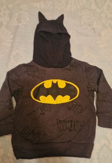 Uşaq geyimi və ayaqqabıları: H&M uşaq kapüşonlu sviter – Batman temalı - Brend: H&M (rəsmi — 1