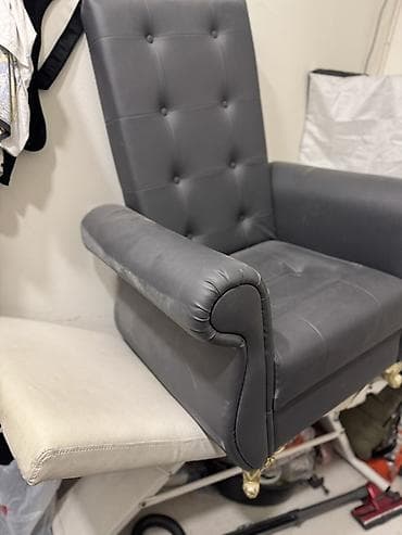 Yeni, Kreslo-oturacaq, Süni dəri