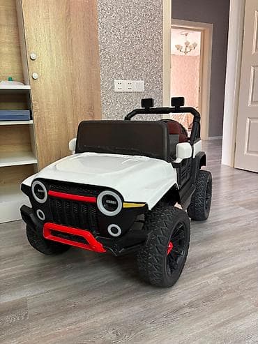wrangler jeep: Uşaq üçün elektrikli off-road jeep tipli maşın - Korpus: ağ-qara — 2