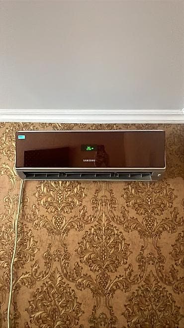 sade samsung: Salam Samsung Kondisioner satilir 300azn. 30kv. İslek veziyyetde — 1