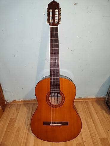 Klassik gitara, Yamaha, İşlənmiş, Ünvandan götürmə, Pulsuz çatdırılma, Ödənişli çatdırılma