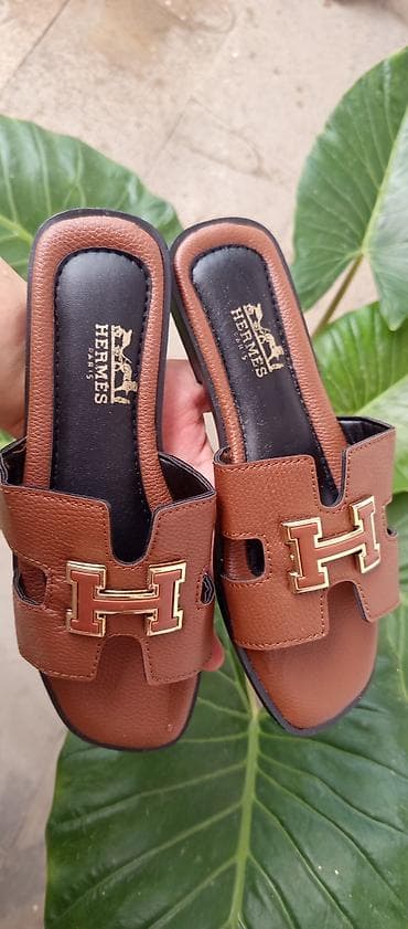 qadin bot: Hermès qadın şlapesi – Oran tərzində hec bir defede geyinlimeyin — 1
