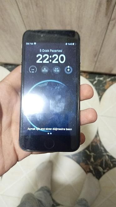 iphone dubai version: IPhone 8, Qara — 4