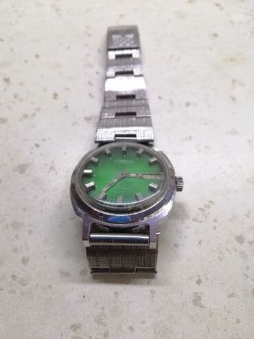 İşlənmiş, Qol saatı, rəng - Yaşıl