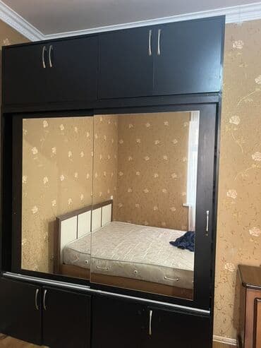 balaca şkaf: İşlənmiş, Kupe, 6 qapı Düz dolab, Qarderob, paltar dolabı — 2