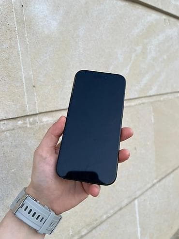 iphone 11 platasi: IPhone 15, Qara — 5