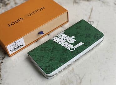 pul yığmaq ucun qab: Pulqabı, Eko dəri, Yeni — 1